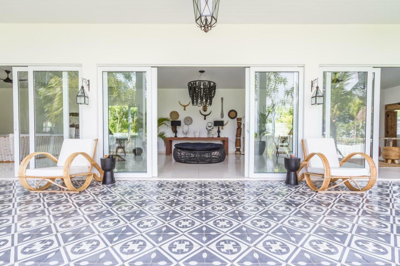 Villa Kusuma - Luxury Sea View 5 Bedroom Villa Close To Savaya 乌鲁瓦图 外观 照片