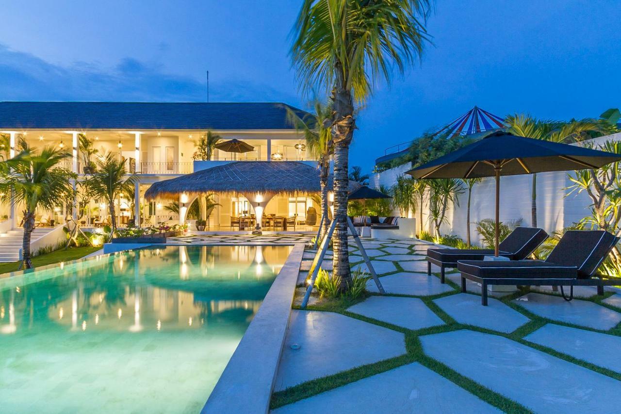 Villa Kusuma - Luxury Sea View 5 Bedroom Villa Close To Savaya 乌鲁瓦图 外观 照片