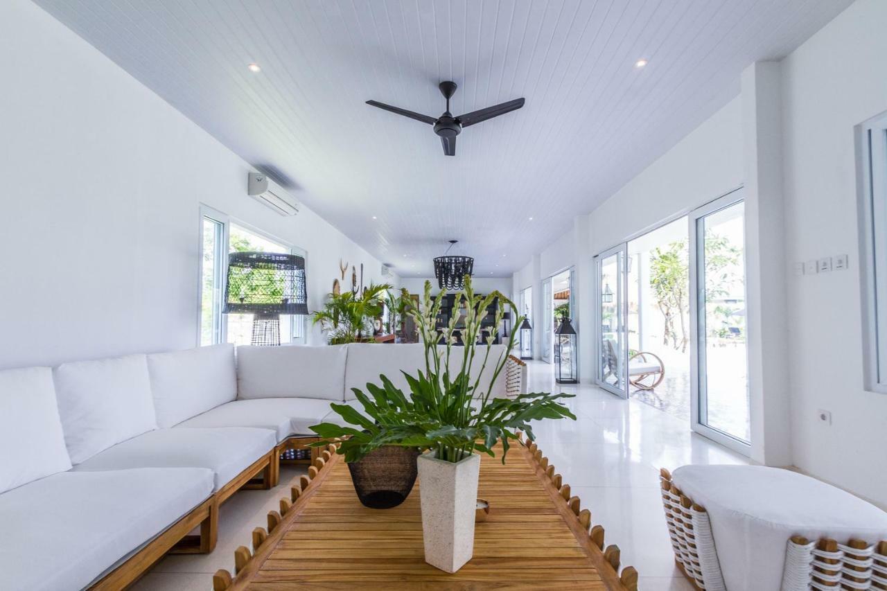 Villa Kusuma - Luxury Sea View 5 Bedroom Villa Close To Savaya 乌鲁瓦图 外观 照片
